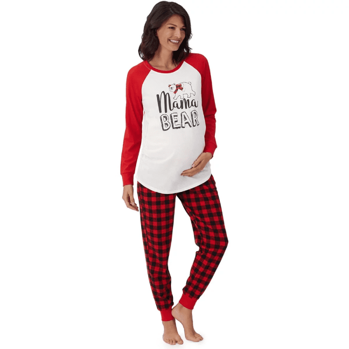 Festive Maternity Pajamas For The Xmas Pregnant Mom