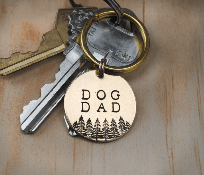 Give Him A Customized Dog Dad Keychain So He Can Bring Anywhere!