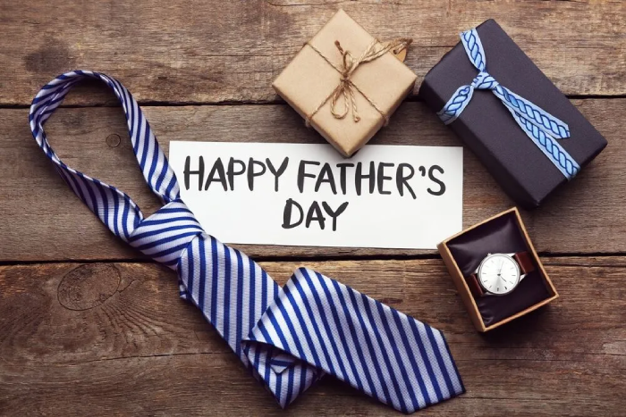 Tips to Choose The Right Father's Day Gift from The Bump