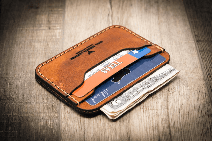 A Minimalist Slim Wallet To Accommodate Everything He Requires