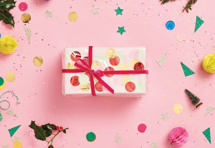 Confetti Gift Wrapping Style