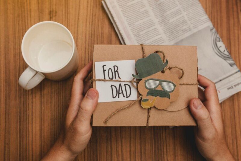 Places to find the best fathers day photo gifts