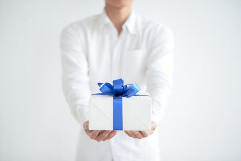 Tips to pick the best gift ideas for brother